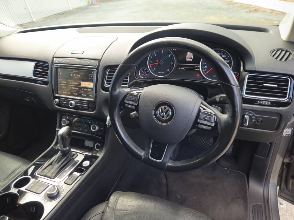 2016 volk touareg - easy finance 6.jpg